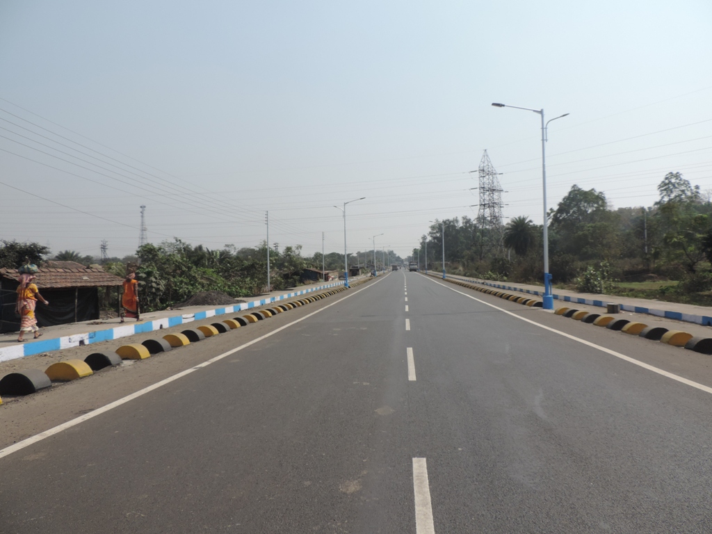 Road from Gammon Bridge to Gandhi More at Durgapur